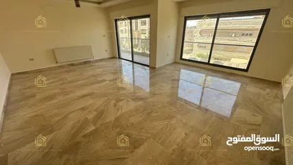  20 شقة سوبر ديلوكس - النخيل - 3نوم 2ماستر - 240م - بلكونات بإطلالــــه مميزة - موقع مميز