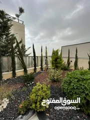  1 شقة أرضية(طابقية) تشطيبات فلل 450م في أرقى مناطق مناطق الظهير / ref 9490