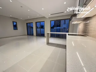  22 Ghadeer Villa in Al Mouj for sell