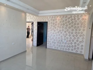  4 شقة للايجار