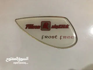  7 ثلاجة ما فيها ولا خدش بتجنن ونظيفة استعمال بسيط جدا السعر جيد وطري