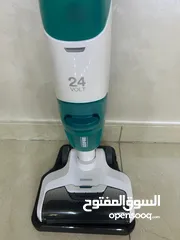  2 مكنسه وممسحه كهربائيه في نفس الوقت