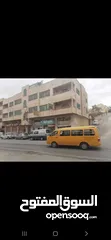  1 عمارة في حي القادسية للبيع موقع ممتاز وحيوي