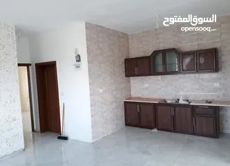  18 عماره 3 طوابق للبيع /ماركا الشماليه
