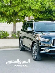  2 للبيـع إنفينيتي QX80 2019 رقم واحد  ماشيه قليل 33 الف كيلو فقط