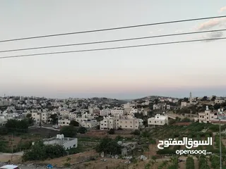  15 منزل للايجار حلحول الشارع الرئيسي