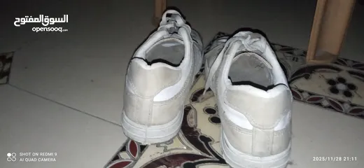  3 بوت من شركة نايكي نمرة 38