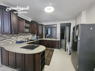  5 شقة فاخرة للإيجار – رام الله / الماصيون (قرب فندق الجراند بارك)