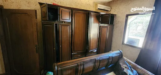  1 غرفه نوم للبيع خشب اصلي