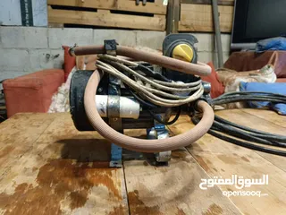  2 مضخه غسيل سيارات ايطالي 3بار استخدام خفيف قويه وعمليه للجادين فقط