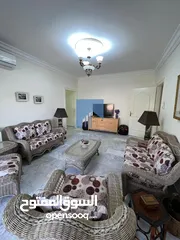  23 شقة أرضية مفروشة فاخرة للبيع في دير غبار قرب جونيا ودوار الهاشميين 191م مع ترس وحديقة 35م بسعر مغري
