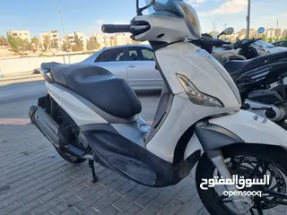  3 بياجو بيفيرلي بحاله جيده 350cc  كوشوك و بطاريه   صيانه بالوكاله بس بحاجه لصيانه محرك