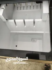  6 للبيع ice maker بحالة ممتازة جدا ماركة ناشيونال وسريعة التحضير تستخدم في البيوت والمطاعم والكافيهات.