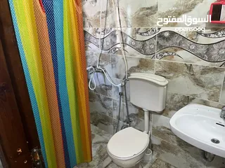  5 استوديو مفروش للايجار عين منجد