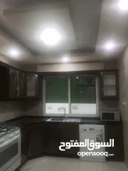  8 شقه مجدده بالكامل للبيع او الإيجار المفروش السنوي عائلات