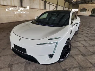  19 شانجان افاتار موديل 2023 AVATR 11 دفع كلي AWD وثنائي