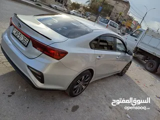  2 كيا K3 موديل 2019 استخدام شخصي من الحره فل كامل ما عدا الفتحه الفحص مرفق في الصور