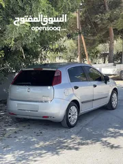  4 فيات جراند بونتو 2010
