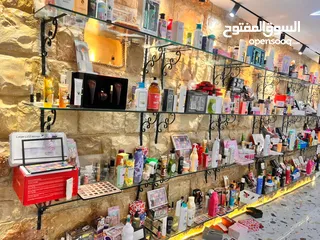  13 أدوات منزليه  ومكياج