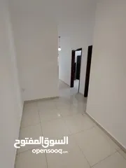  30 شقه فارغه للايجار ضاحيه الامير راشد + 4 نوم + 220 متر + غرفه خادمه+