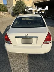  4 هيونداي XD موديل 2000 للبيع