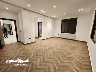  1 شقة مع روف دوبلكس للبيع على طريق المطار ( البنيات )  ref : 14367