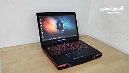  1 Alienware Gaming laptop / i7