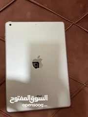  2 iPad Air, 128 GB, Excellent Condition, 30 rials only