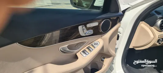  8 مرسيدس بنز C300 AMG موديل 2018 بحالة ممتازة