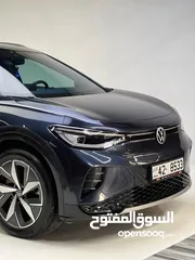  4 فوكس فاجن ID4 Crooz pro piano Black    2022وارد شركه البستنجي