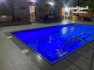  11 شاليه فاخر للايجار/ مزرعه