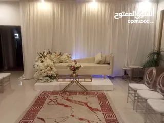  8 لمسة فخامة تأجير لوازم المناسبات