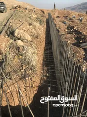  18 ارض للبيع في النصارية مطلة على جميع الجهات ما بسكر عليها حدا وصحية واصل مياه وكهرباء مع جدار جنوبي