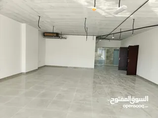  24 OFFICE SPACE FOR RENT IN BAWSHAR ‎مساحات مكتبية للإيجار في منطقة بوشر الآمين