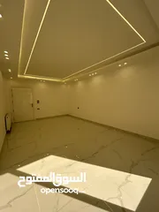  4 شقة طابقية شبه ارضي مع ترس مساحة داخلية 248 متر ومساحة ترس 100 متر باجمل مناطق الجبيهة