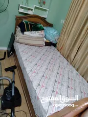  1 عدد سرير متر بالملل بسحارة    سجاده النساجون مقاس مترين وخمسة وثلاثين سم في متر وستون  حلة تيفال سير