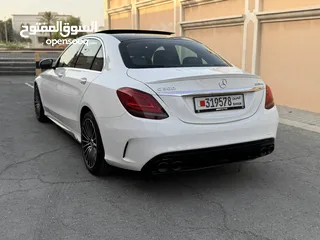  1 ‏Mercedes C300 panorama 2020