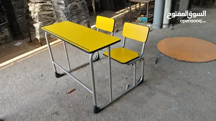  4 شروة كراسي دراسيه جديده للبيع كل الالوان وعده موديلات
