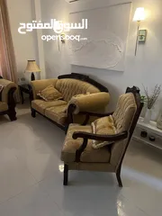  11 طقم كنب مستعمل للبيع 9 قطع في اربد