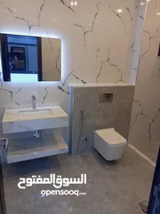  2 شقق للبيع سوبر ديلوكس مساحات مختلفه من المالك مباشره مميزه