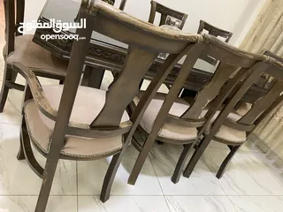  4 طاولة سفره مستعمله للبيع