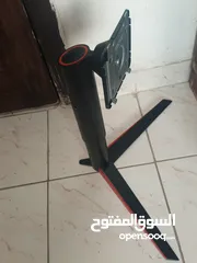  1 يعطيكم العافيه موجود قاعده شاشه 27 انش الشاشه عشان انكسرت الشاشه اللي عندي بدي ابيعها لحال القاعده