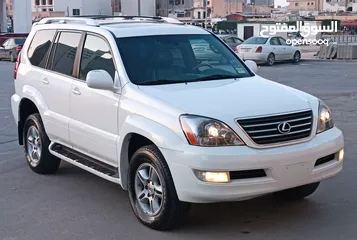 13 Luxes 2006 GX470