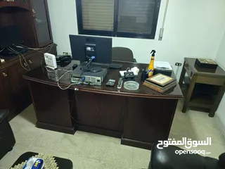  8 أثاث مستعمل للبيع بداعي السفر بحالة جيدة