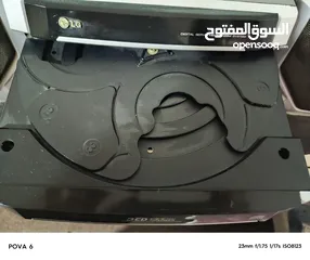  4 ستيريو دبل كاست مع سيدي عدد 3 و راديو سماعات صوت رائع عالي جدا النوع LG جهاز ولا اروع