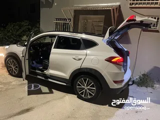  6 هونداي توسان فخص نضيف