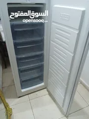  4 فريزر بحالة الوكاله للبيع 5جرارات
