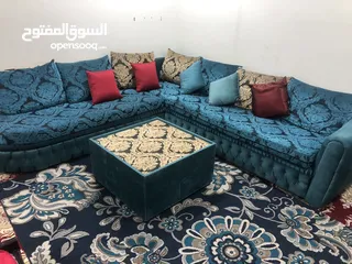  1 For sale sofa set with carpet