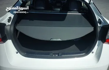  7 تويوتا بريوس 2022 XLE فحص كامل فل ما عدا الفتحة صنف بيرسونا TOYOTA PRIUS 2022 XLE FULLY LODED