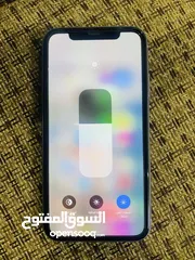  1 آيفون 11 عادي